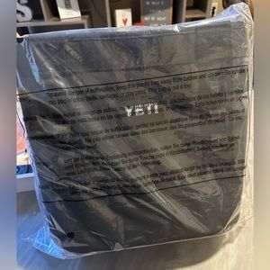 Yeti Camino 20 Carryall Tote Bag